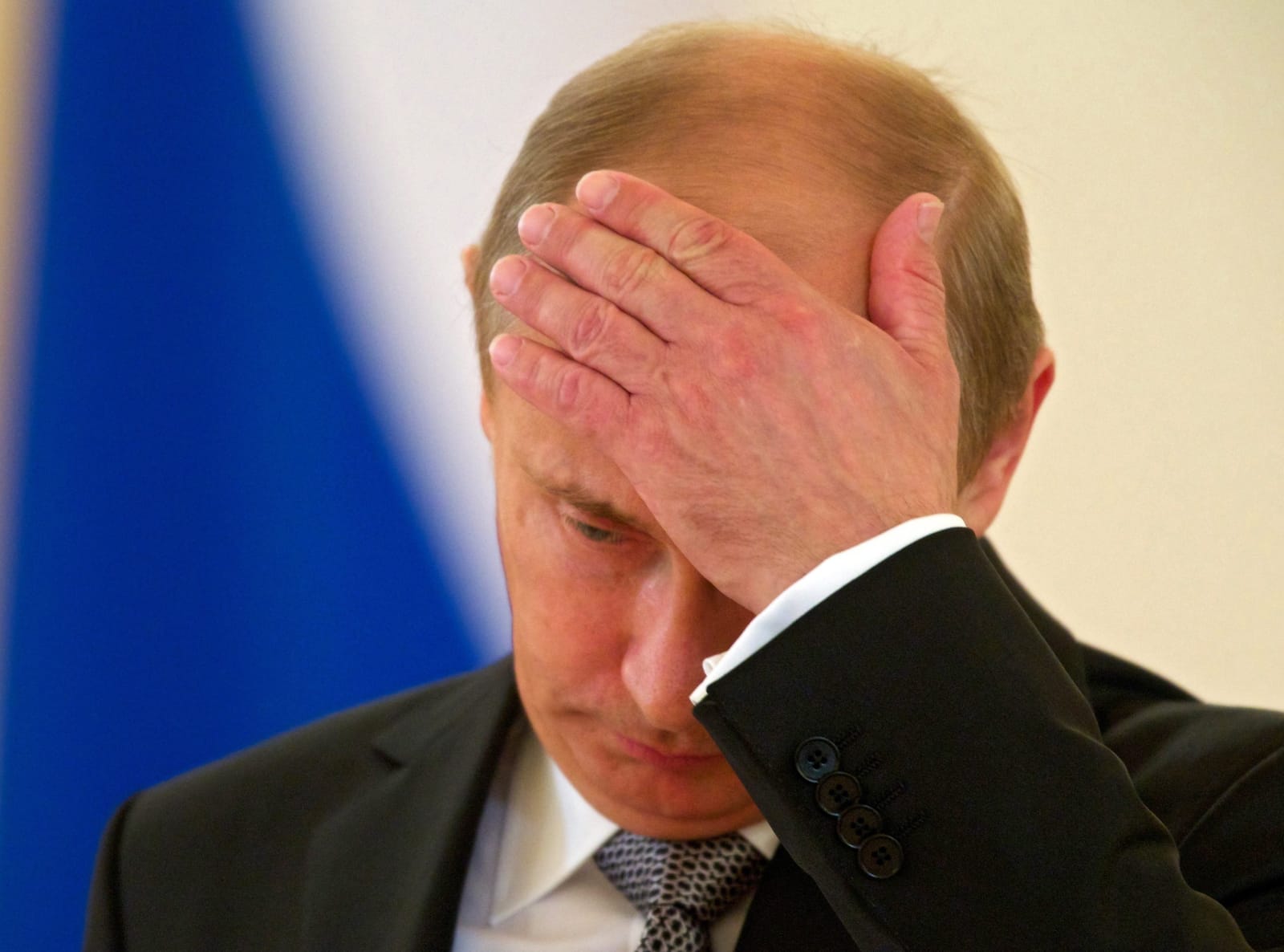 Шапка горит. ФСБ признала подлинность детализаций из расследования The Insider и Bellingcat об отравлении Навального