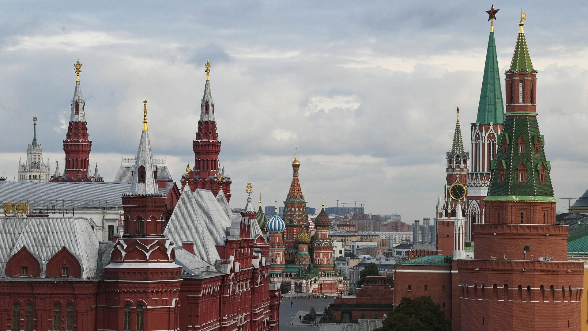 «Атаковавшие Кремль дроны были запущены из Подмосковья, управлялись вручную и могли использовать запретные частоты», — разработчик БПЛА