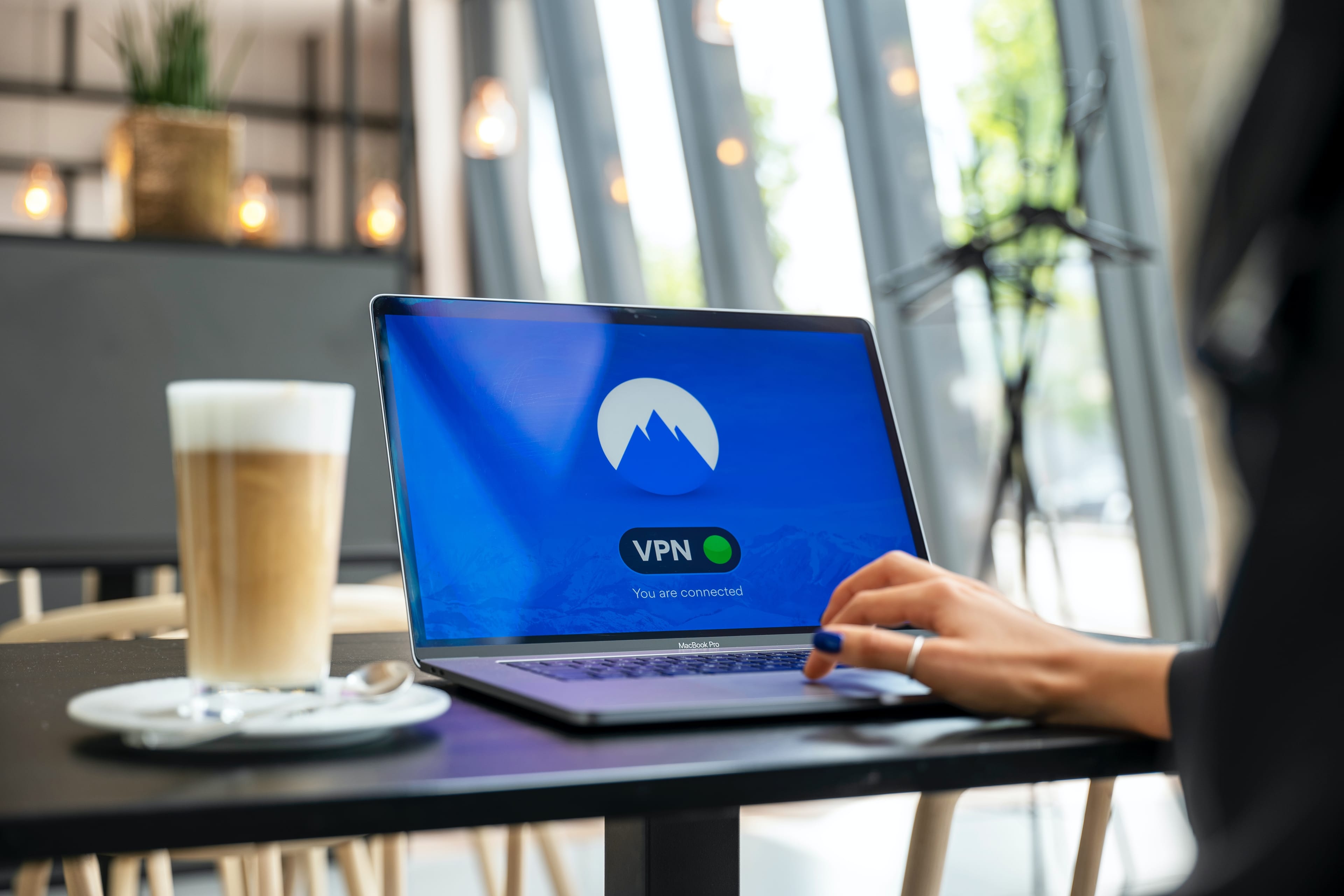 Российские операторы связи массово блокируют протоколы OpenVPN и WireGuard, многие известные VPN-сервисы работают с перебоями