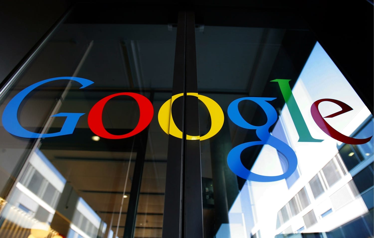 Еврокомиссия оштрафовала Google на €2,42 млрд евро за подтасовку результатов поиска
