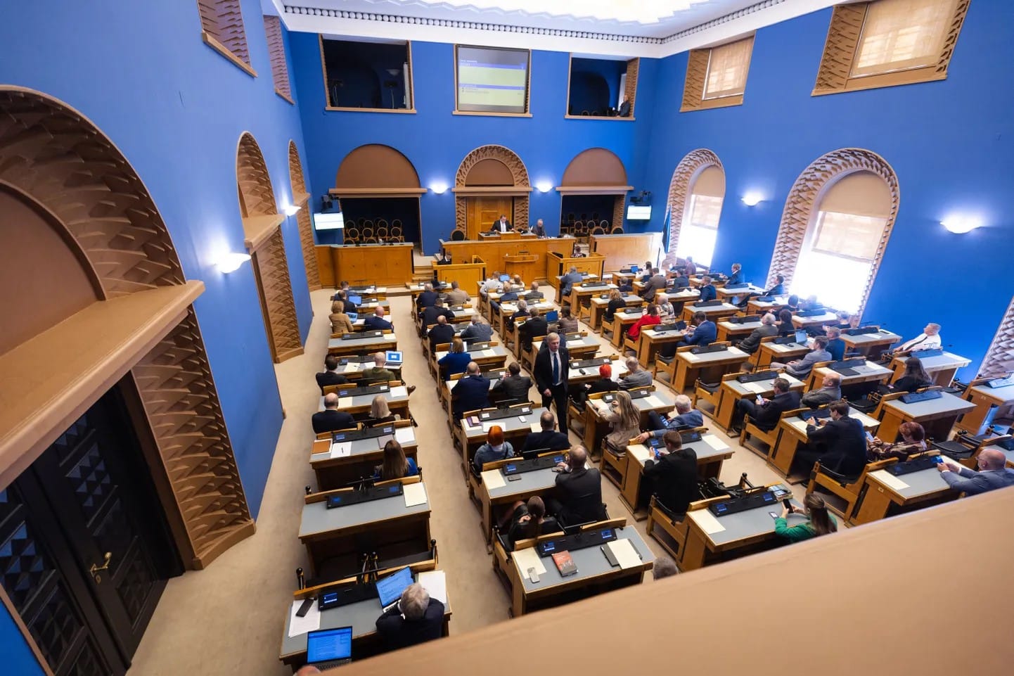 Парламент Эстонии принял закон, разрешающий передавать замороженные российские активы Украине