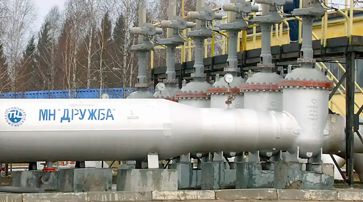 ЕС профинансирует ремонт трубопровода «Дружба» — Украина согласилась на помощь для восстановления поставок нефти в Венгрию и Словакию
